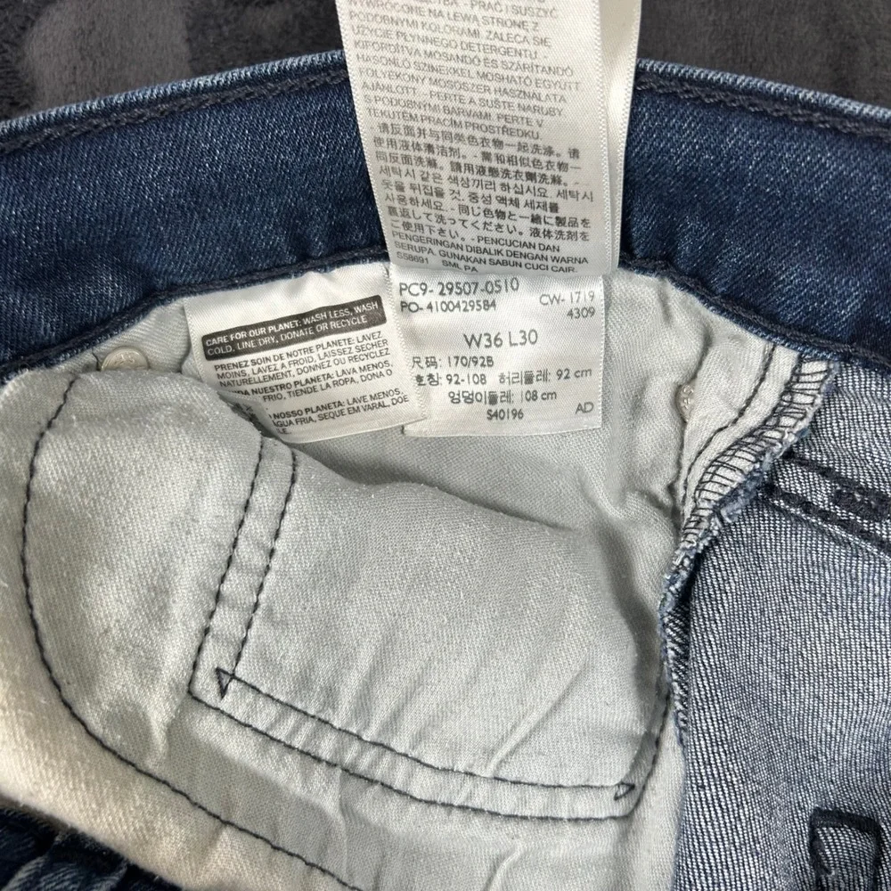 Levi's 502 Regular Taper Jeans Mens 36x30 Blue Performance Stretch Denim